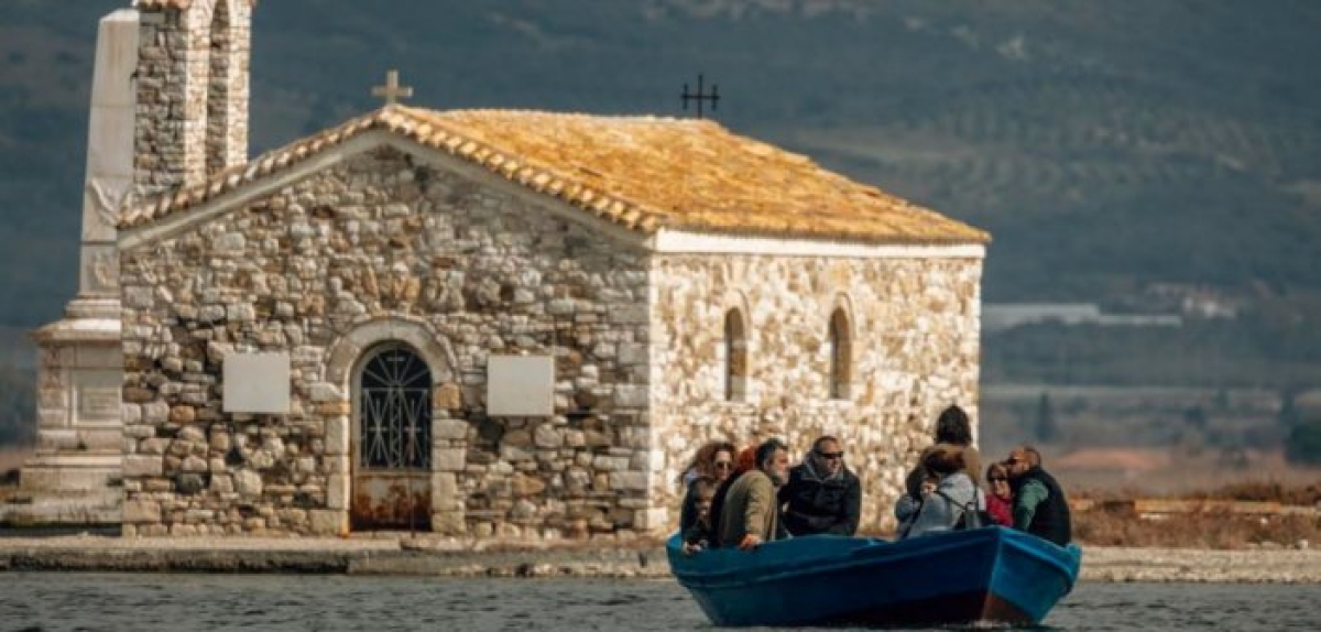 Messolonghi by Locals: Βαρκάδα στην λιμνοθάλασσα της Κλείσοβας (Παρ 15 - Κυρ 17/4/2022)