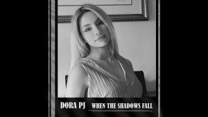 Η Dora Pj μαγεύει τη Νέα Υόρκη με το ιδιαίτερο μουσικό της αποτύπωμα