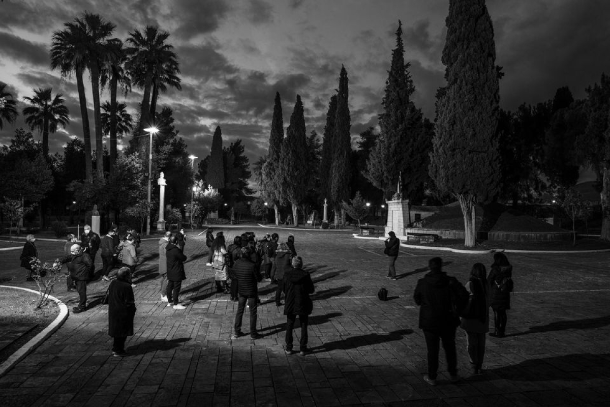 Messolonghi By Locals: Νυχτερινή ξενάγηση στον Κήπο των Ηρώων (Σαβ 9/4/2022 19:00)