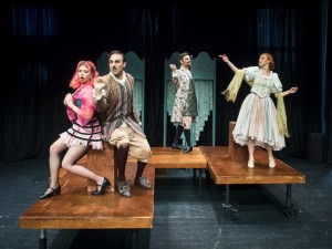 «Η ΛΟΚΑΝΤΙΕΡΑ» στην Ναύπακτο. Στον Κήπο του Αρχοντικού Μπότσαρη (Παρ 4/7/2025 21:30)