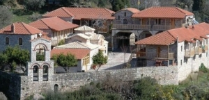 Πανηγυρίζει η Ιερά Μονή Εισοδίων της Θεοτόκου Μυρτιάς Τριχωνίδος (Σαβ 2/10/2021 19:00)