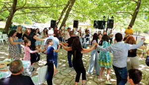 Κοκκινόβρυση Θέρμου: Πανηγύρι την Κυριακή 28 Ιουνίου των Αγίων Αποστόλων