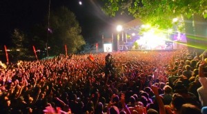 Με Παπακωνσταντίνου, Χαρούλη και Ιωαννίδη το Amvrakia Music Festival επιστρέφει τον Αύγουστο! (Παρ 15 - Κυρ 17/8/2025)