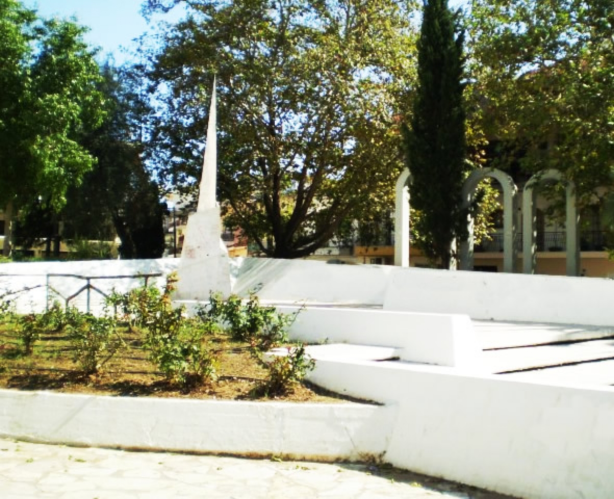 Αγρίνιο: Επίσημο μνημόσυνο για τους 120 εκτελεσθέντες στον Ι.Ν. Αγίας Τριάδας (Κυρ 30/5/2021 09:45πμ)