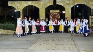 «Στης Ιστορίας τα Βήματα, στου Αιγαίου τα Κύματα», μας καλούν «τα Μανουσάκια 2017» (Τετ 27/5/2026 21:15)